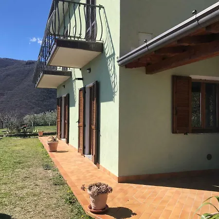 Schone Ferienwohnung Am Gardasee Mit Pool In Mieten - Nadia Apartmán *