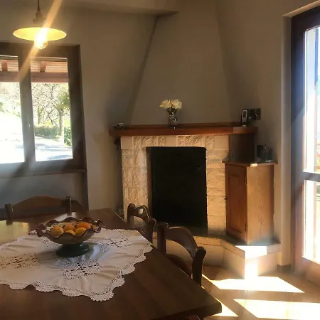 Schone Ferienwohnung Am Gardasee Mit Pool In Mieten - Nadia Apartmán Tignale