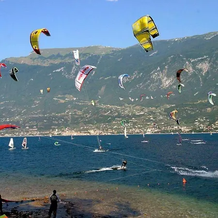 Schone Ferienwohnung Am Gardasee Mit Pool In Mieten - Nadia *