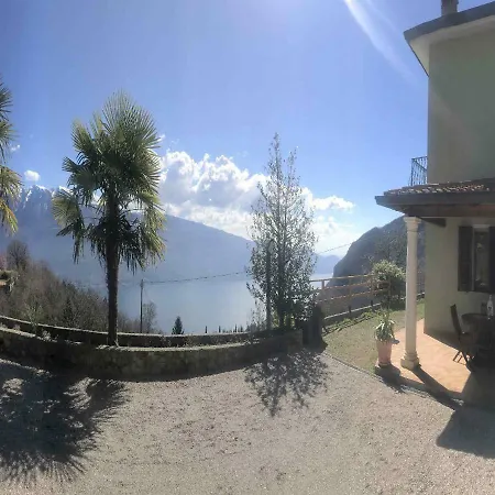 Schone Ferienwohnung Am Gardasee Mit Pool In Mieten - Nadia Apartmán *